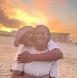 Meet your Posher, Sonya